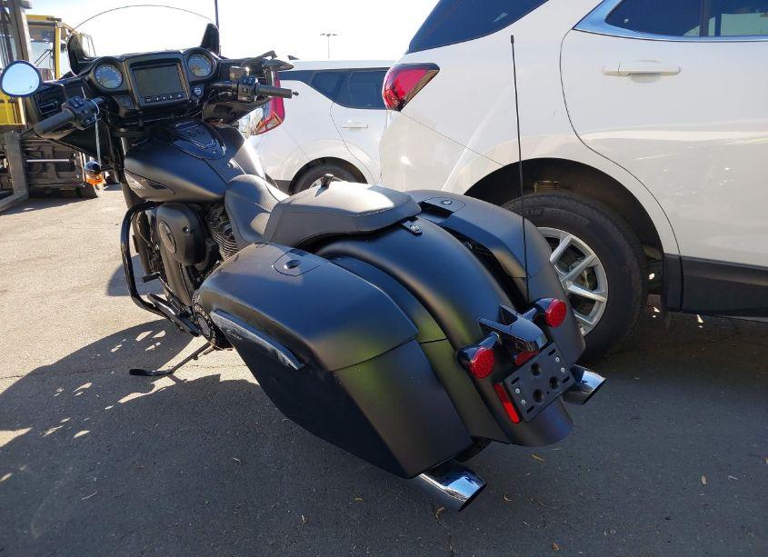 Photo 3 of 2022 Indian Motorcycle CO. CHIEFTAIN DARK HORSE (VIN 56KTCDBB1N3412437)