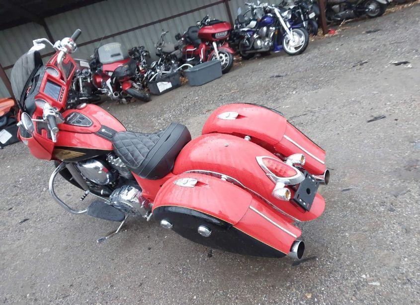 Photo 3 of 2017 Indian Motorcycle CO. CHIEFTAIN LIMITED (VIN 56KTCNAA2H3355362)