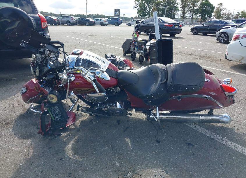 Photo 3 of 2018 Indian Motorcycle CO. CHIEFTAIN CLASSIC (VIN 56KTFAAA8J3359793)