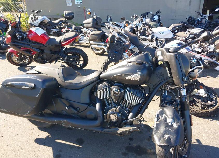 Photo 12 of 2023 Indian Motorcycle CO. SPRINGFIELD DARK HORSE (VIN 56KTJDBB2P3420412)