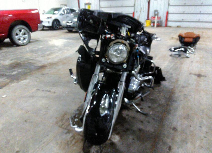 Photo 5 of 2016 Indian Motorcycle CO. ROADMASTER (VIN 56KTRAAA0G3333804)