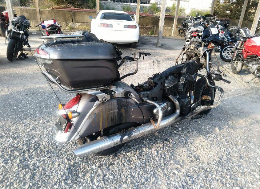 Photo 4 of 2016 Indian Motorcycle CO. ROADMASTER (VIN 56KTRAAA3G3337765)