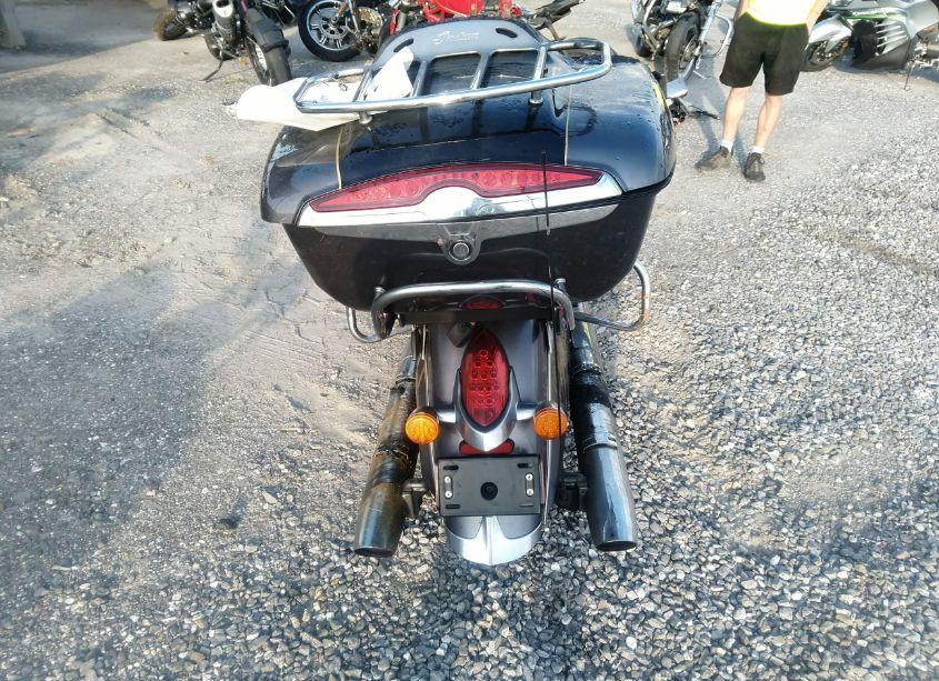 Photo 6 of 2016 Indian Motorcycle CO. ROADMASTER (VIN 56KTRAAA3G3337765)