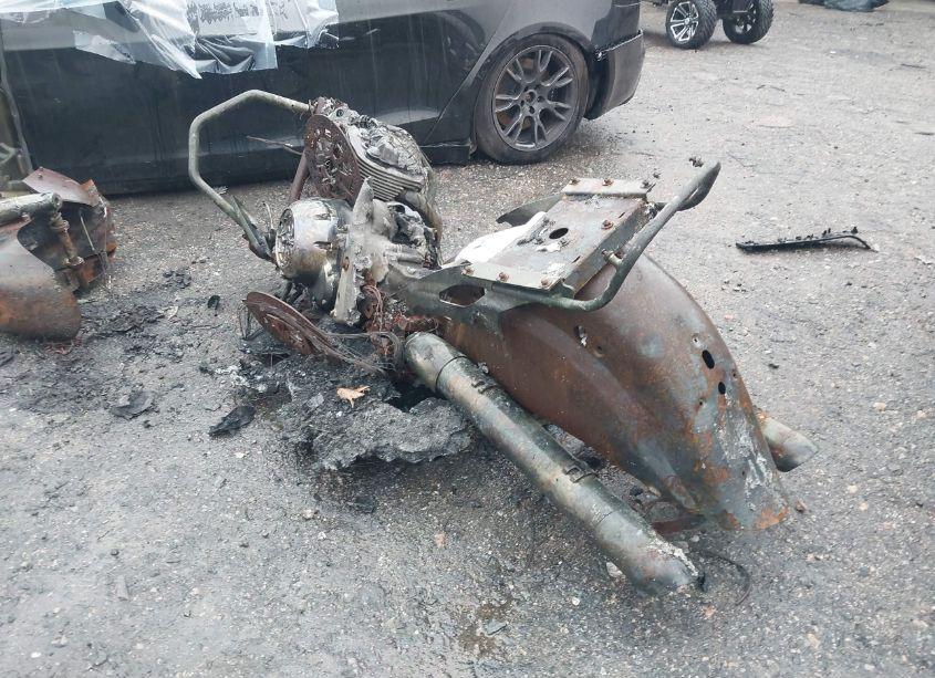 Photo 3 of 2021 Indian Motorcycle CO. ROADMASTER (VIN 56KTRABBXM3397092)