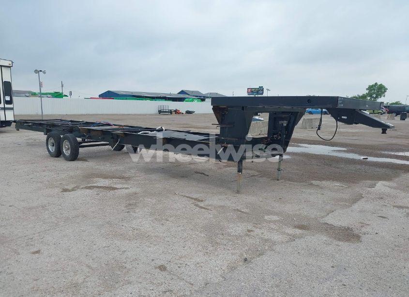 2018 R & S BODY 367 (VIN 573FR4226J3314301) main photo