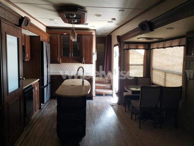 Photo 9 of 2014 GRAND DESIGN SOLITUDE 369RL (VIN 573FS382XE1100886)
