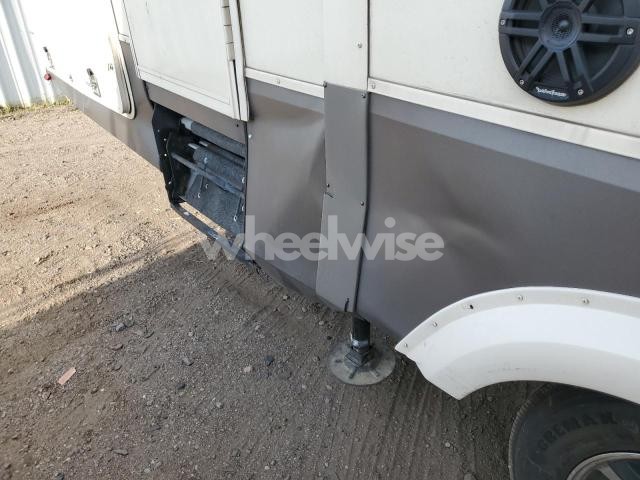 Photo 10 of 2021 GRAND DESI SOLITUDE (VIN 573FS4229MAA02822)