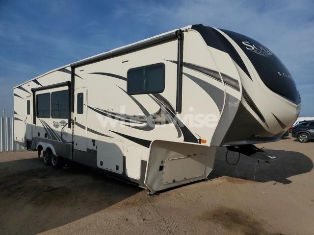 Photo 8 of 2021 GRAND DESI SOLITUDE (VIN 573FS4229MAA02822)