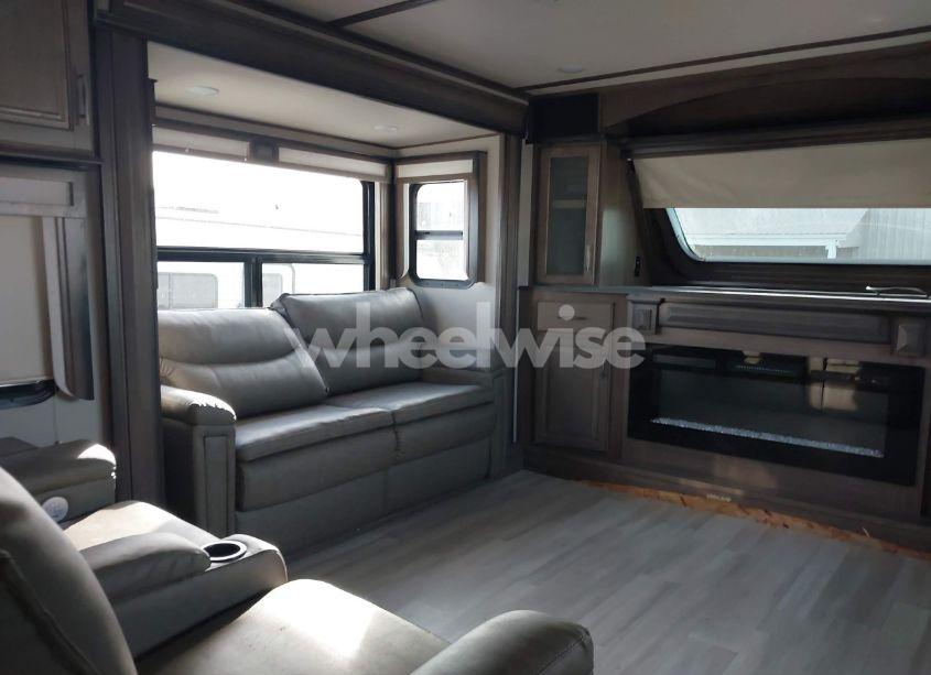 Photo 7 of 2022 Grand Design OTHER (VIN 573FS4323NAA07742)