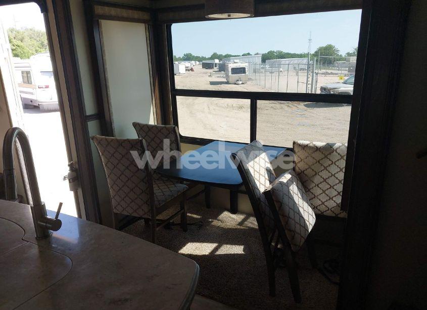 Photo 12 of 2018 Grand Design SOLITUDE 375RES (VIN 573FS4327J1108614)