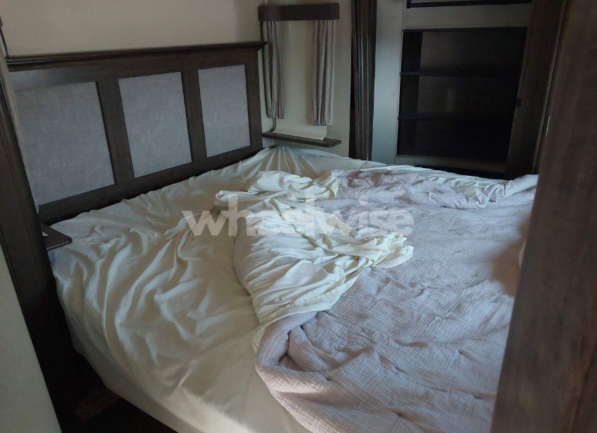 Photo 5 of 2018 Grand Design SOLITUDE 375RES (VIN 573FS4327J1108614)