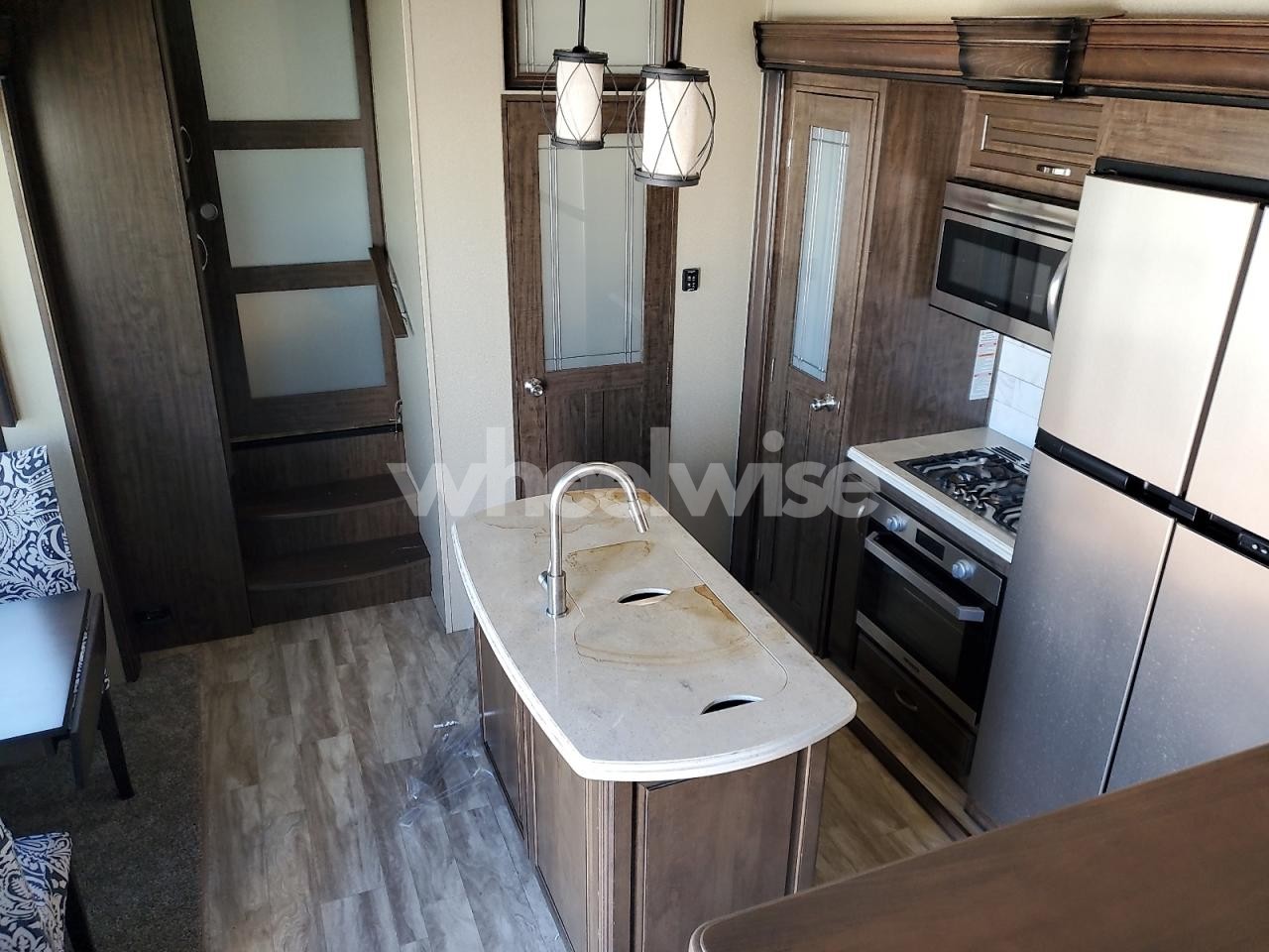 Photo 6 of 2020 GRAND DESIGN SOLITUDE - CAMPER N/A (VIN 573FS4329L9904558)