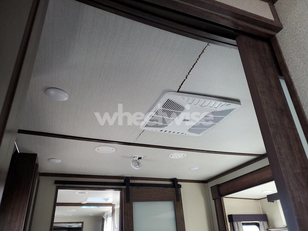 Photo 7 of 2020 GRAND DESIGN SOLITUDE - CAMPER N/A (VIN 573FS4329L9904558)