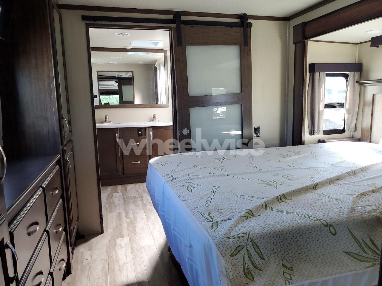 Photo 8 of 2020 GRAND DESIGN SOLITUDE - CAMPER N/A (VIN 573FS4329L9904558)