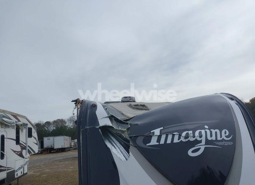 Photo 6 of 2022 Grand Design OTHER (VIN 573TE3029N5506902)