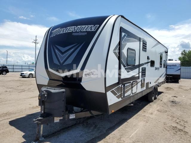 Photo 2 of 2020 GRANDESIGN MOMENTUM (VIN 573TM3528L5503935)