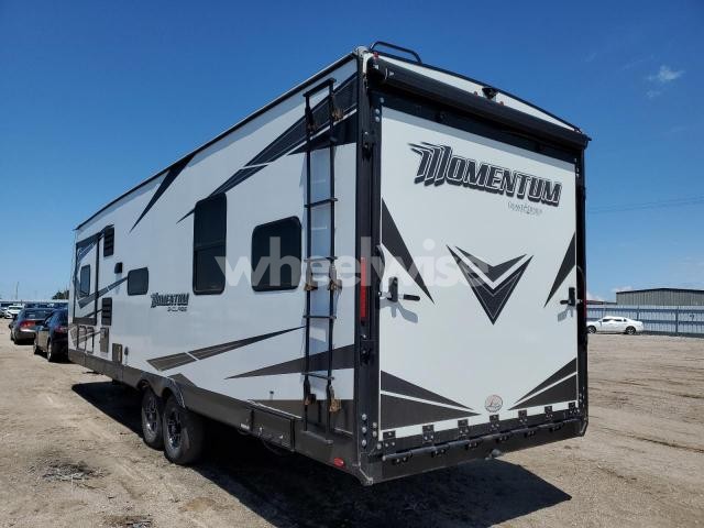 Photo 5 of 2020 GRANDESIGN MOMENTUM (VIN 573TM3528L5503935)