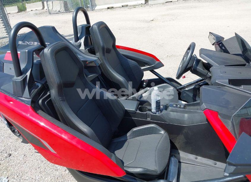 Photo 8 of 2024 Polaris Slingshot SLR (VIN 57XAAFHB7R8165298)