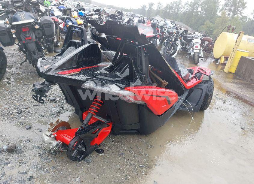 Photo 4 of 2022 Polaris Slingshot SIGNATURE LE (VIN 57XAALHD1N8148717)