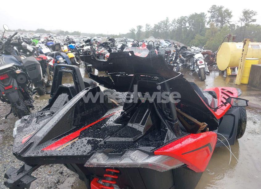 Photo 8 of 2022 Polaris Slingshot SIGNATURE LE (VIN 57XAALHD1N8148717)