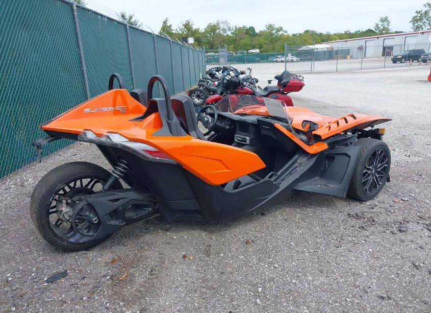 Photo 4 of 2022 Polaris Slingshot N/A (VIN 57XAAPHD6N8149739)