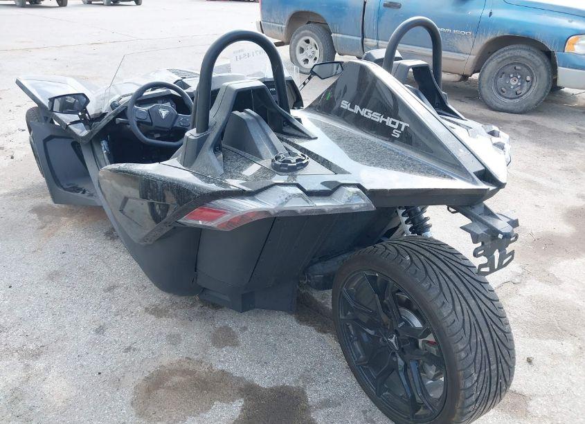 Photo 3 of 2023 Polaris Slingshot S WITH TECHNOLOGY PACKAGE (VIN 57XAATHDXP8155877)