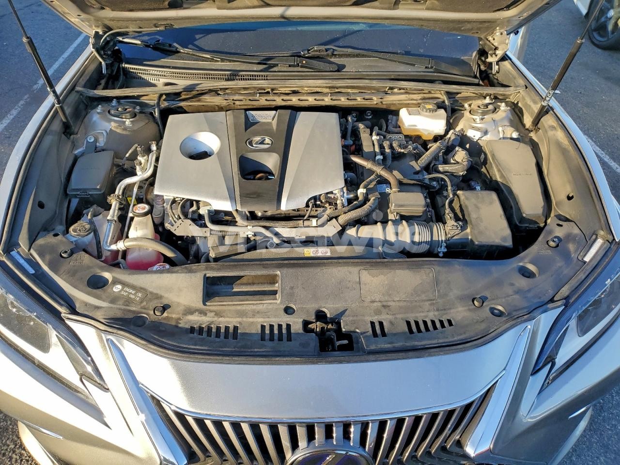 Photo 11 of 2019 LEXUS ES 300H (VIN 58AB21B16KU002821)