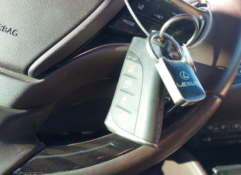 Photo 11 of 2019 Lexus Es 300H (VIN 58AB21B18KU001153)