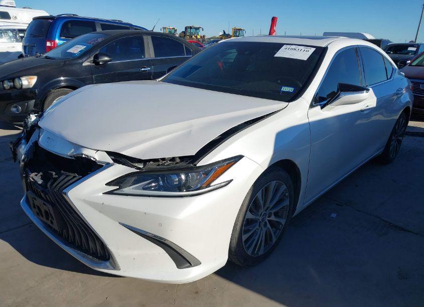 Photo 2 of 2019 Lexus Es 300H (VIN 58AB21B18KU001153)