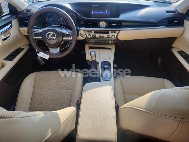 Photo 8 of 2016 LEXUS ES 350 (VIN 58ABK1GG0GU011423)