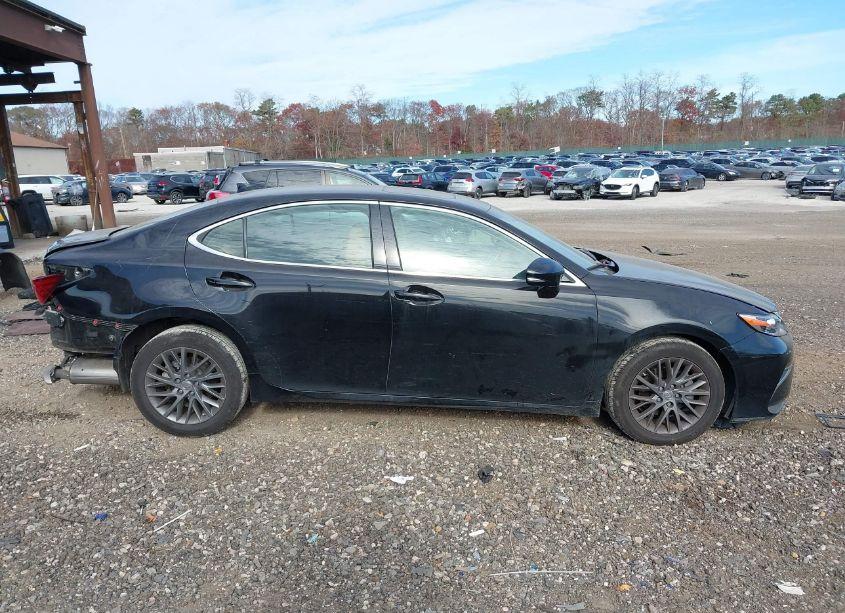 Photo 14 of 2018 Lexus Es 350 (VIN 58ABK1GG0JU107348)