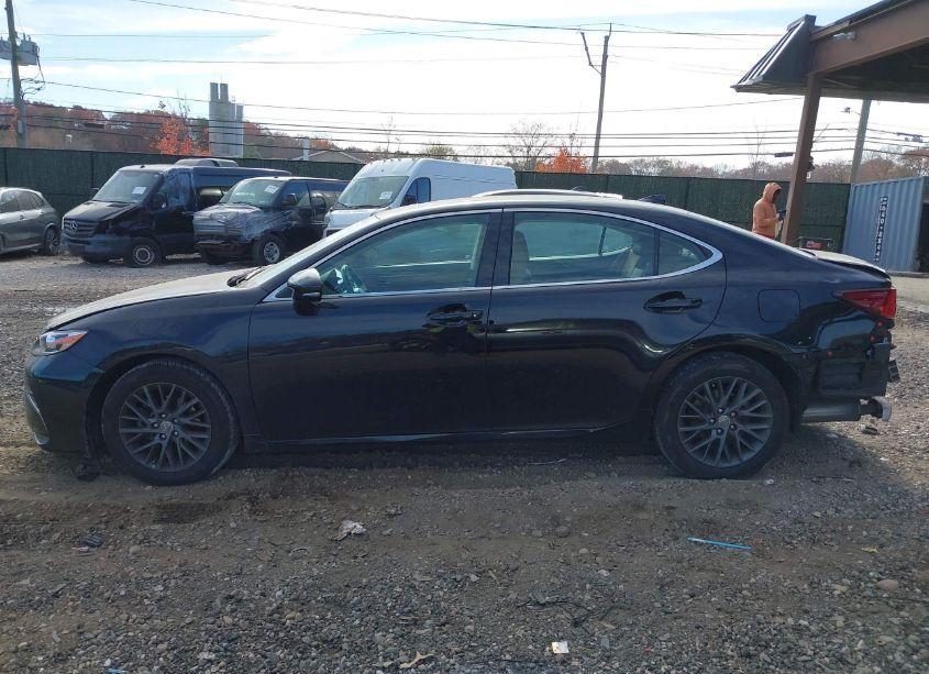 Photo 15 of 2018 Lexus Es 350 (VIN 58ABK1GG0JU107348)