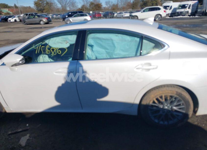 Photo 14 of 2018 Lexus Es 350 (VIN 58ABK1GG0JU112260)