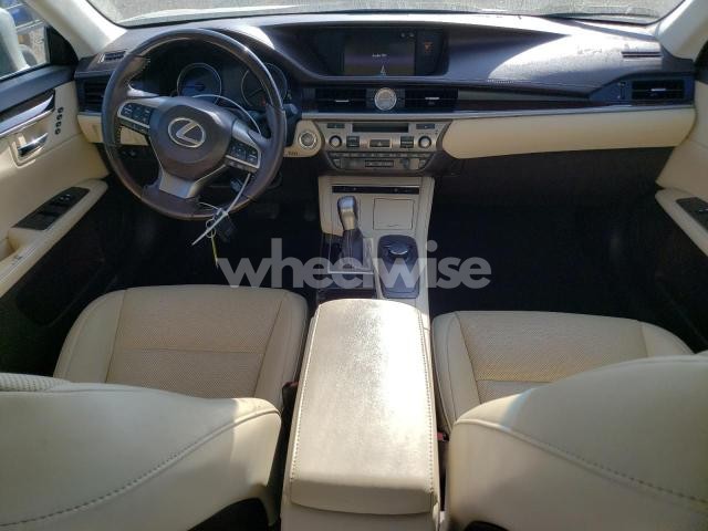 Photo 2 of 2017 LEXUS ES 350 (VIN 58ABK1GG1HU058669)