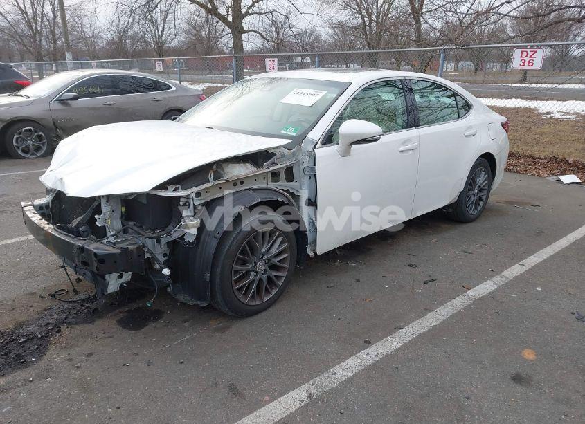 Photo 2 of 2018 Lexus Es 350 (VIN 58ABK1GG2JU080623)