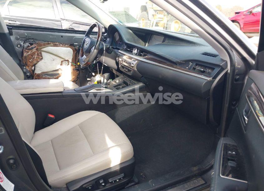 Photo 5 of 2018 Lexus Es 350 (VIN 58ABK1GG3JU110924)