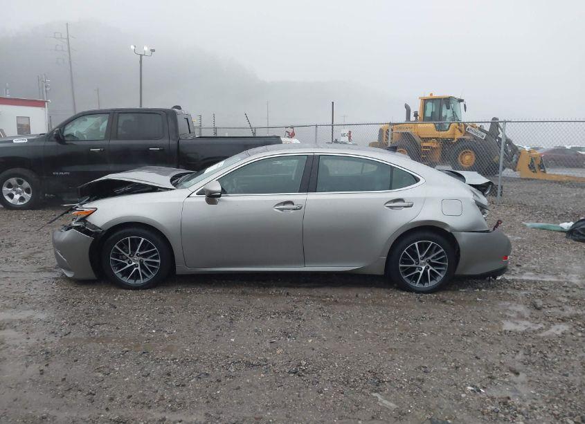 Photo 15 of 2017 Lexus Es 350 (VIN 58ABK1GG4HU056849)