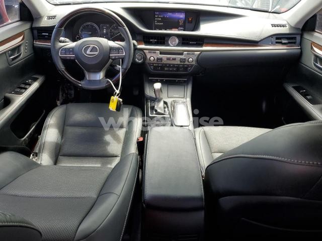 Photo 2 of 2018 LEXUS ES 350 (VIN 58ABK1GG6JU111954)