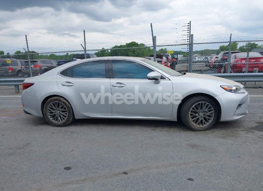 Photo 13 of 2018 Lexus Es 350 (VIN 58ABK1GG6JU114630)