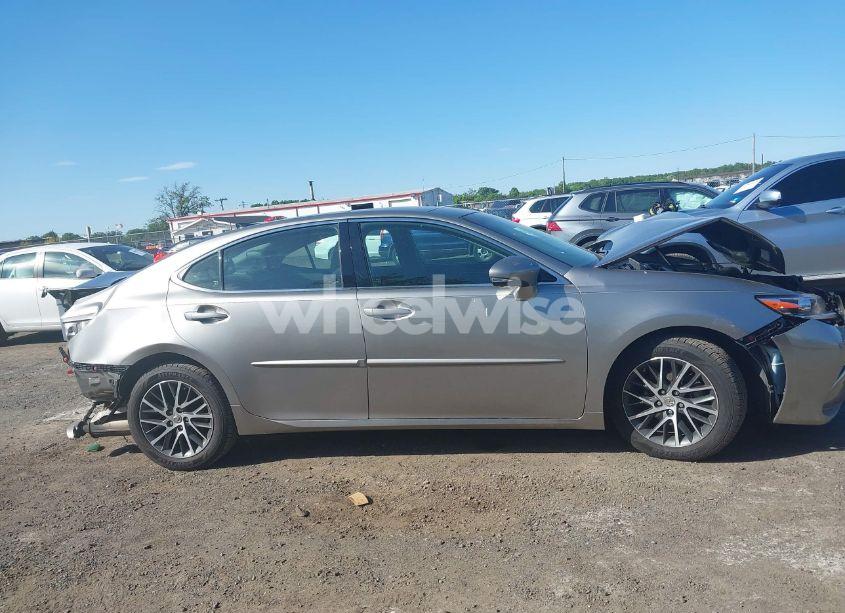 Photo 13 of 2018 Lexus Es 350 (VIN 58ABK1GG8JU083879)