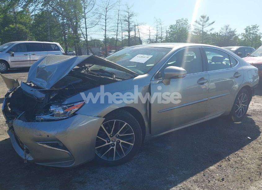 Photo 2 of 2018 Lexus Es 350 (VIN 58ABK1GG8JU083879)