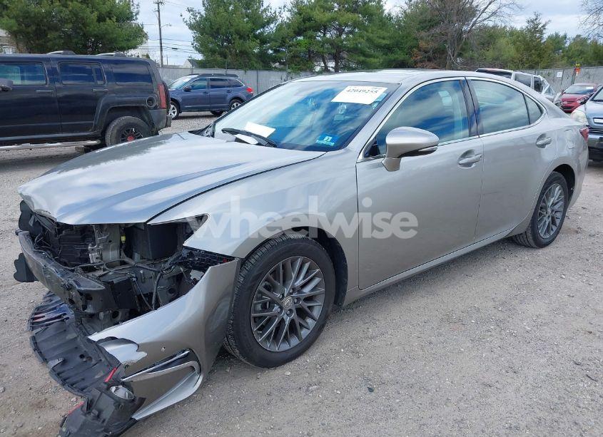 Photo 2 of 2018 Lexus Es 350 (VIN 58ABK1GG8JU094378)