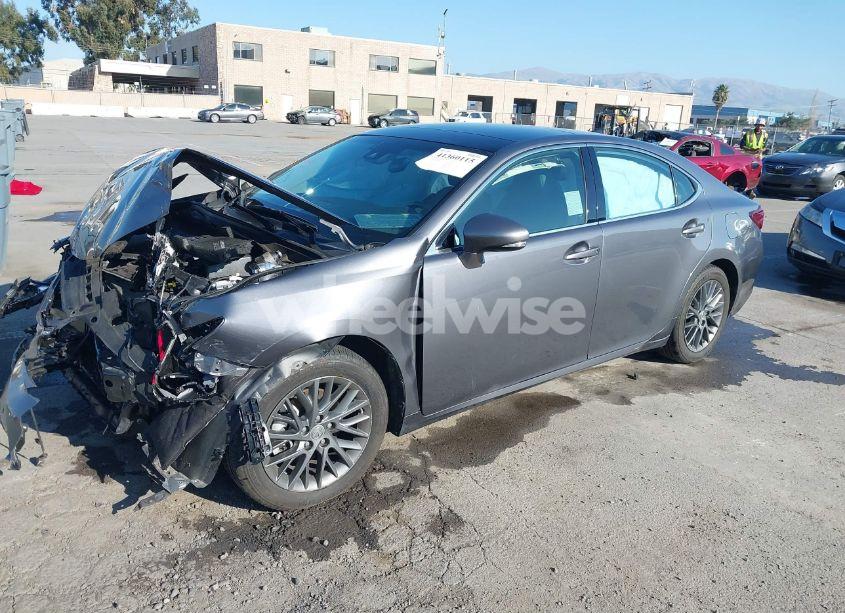 Photo 2 of 2018 Lexus Es 350 (VIN 58ABK1GG8JU109879)
