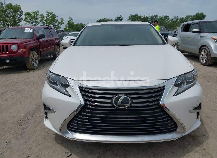 Photo 13 of 2018 Lexus Es 350 (VIN 58ABK1GG9JU095152)