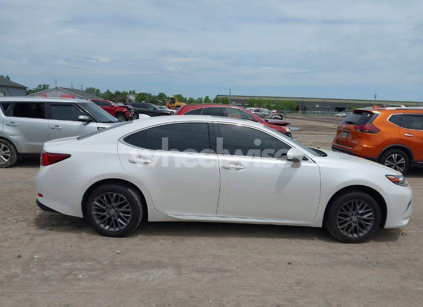 Photo 14 of 2018 Lexus Es 350 (VIN 58ABK1GG9JU095152)