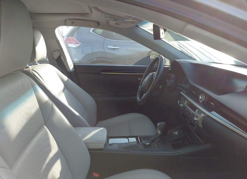 Photo 5 of 2018 Lexus Es 350 (VIN 58ABK1GG9JU102696)