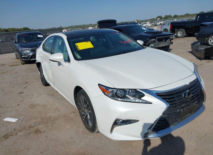 2017 Lexus Es 350 (VIN 58ABK1GGXHU062283) main photo