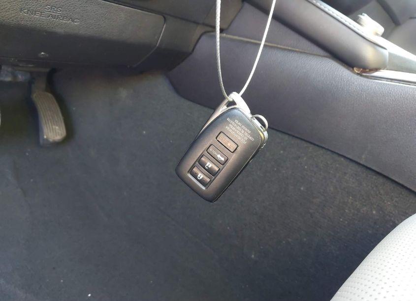 Photo 11 of 2017 Lexus Es 350 (VIN 58ABK1GGXHU062283)