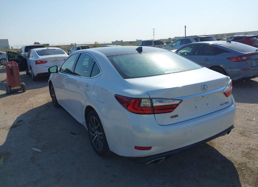 Photo 3 of 2017 Lexus Es 350 (VIN 58ABK1GGXHU062283)