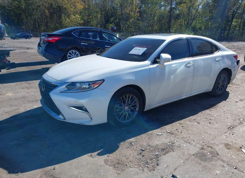 Photo 2 of 2018 Lexus Es 350 (VIN 58ABK1GGXJU090901)